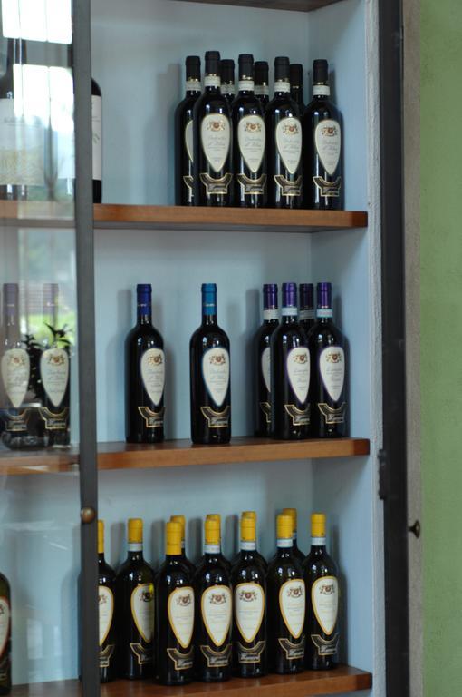 罗坎达德尔巴巴列斯科酒店 阿尔巴 外观 照片